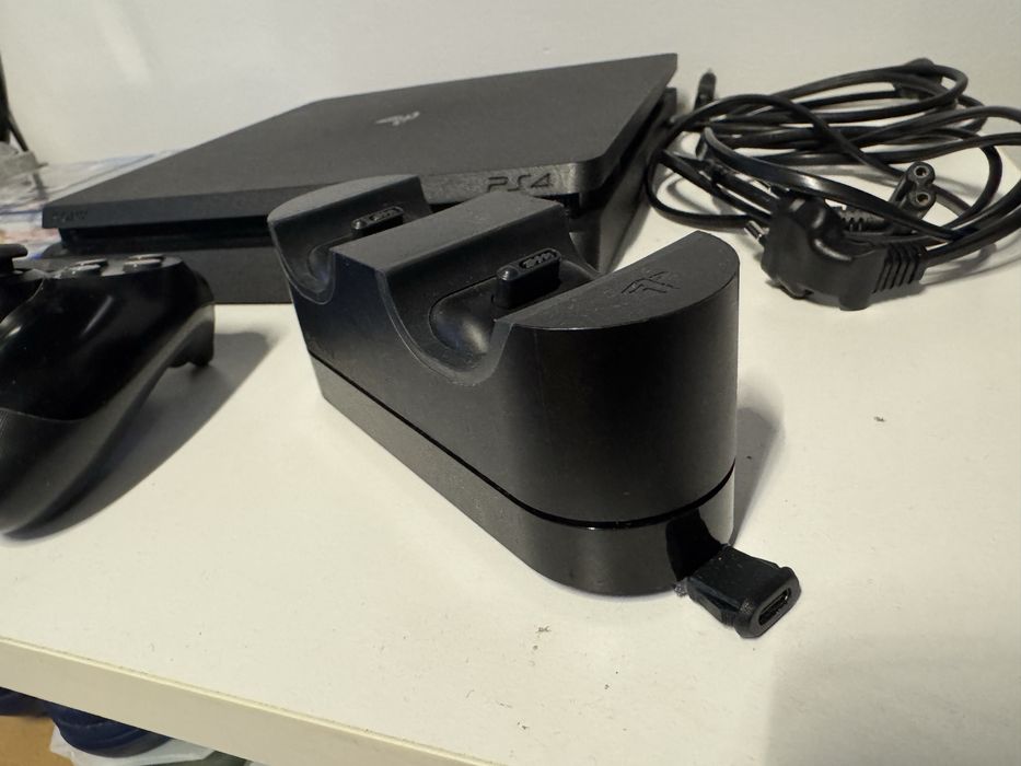 Playstation 4 slim 500gb Niski soft 7.02