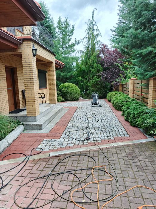 Mycie - Malowanie - Dachów - Elewacji, Mycie kostki brukowej