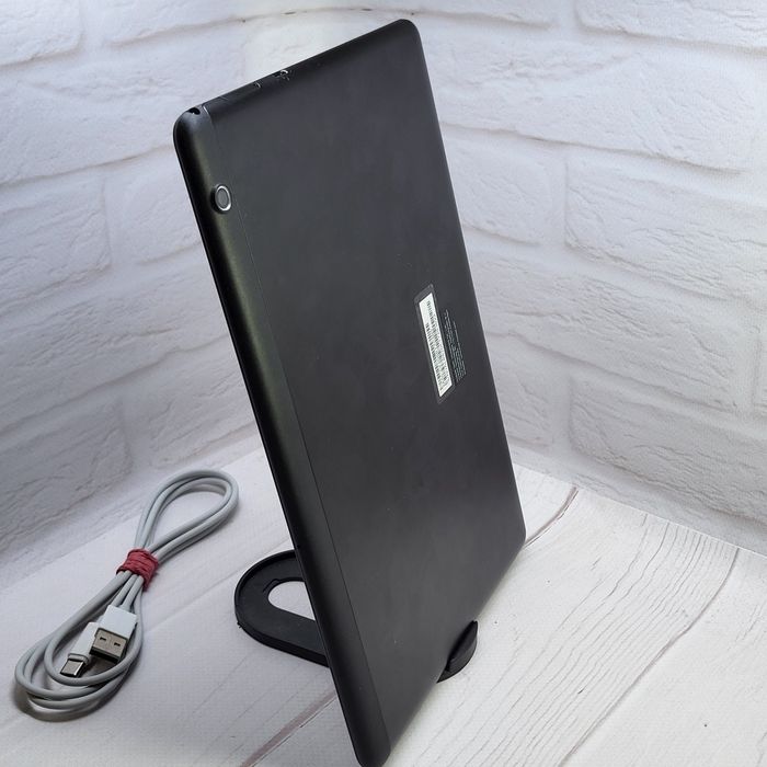 Продам планшет Huawei MediaPad T5 2/32Gb в гарному стані