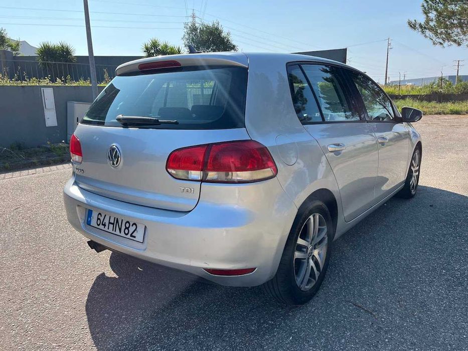 VW Golf VI Highline 2.0TDI 110cv