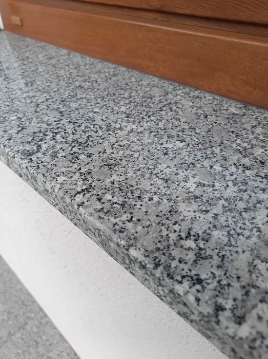 PARAPETY - SCHODY GRANITOWE różne wymiary producent