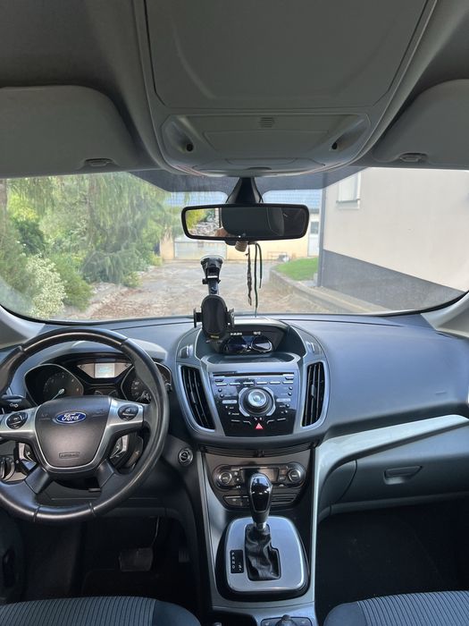 Ford C-max 2012 2,0 TDCI 140km TITANUM