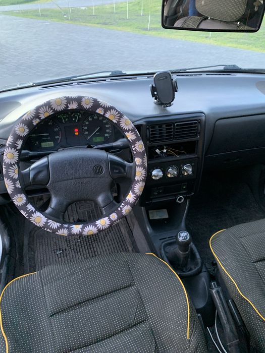 Продам фольксваген поло 2001 р 1.4
