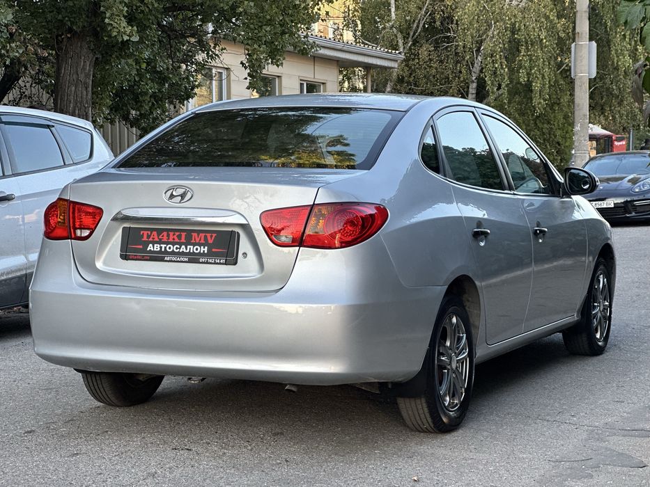 Продам Hyundai Elantra 2011