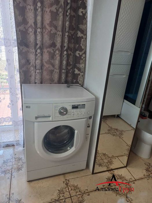 Продаж великого, сучасного будинку.