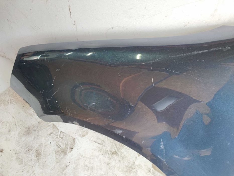 VW Golf V Błotnik Lewy Przód Przedni