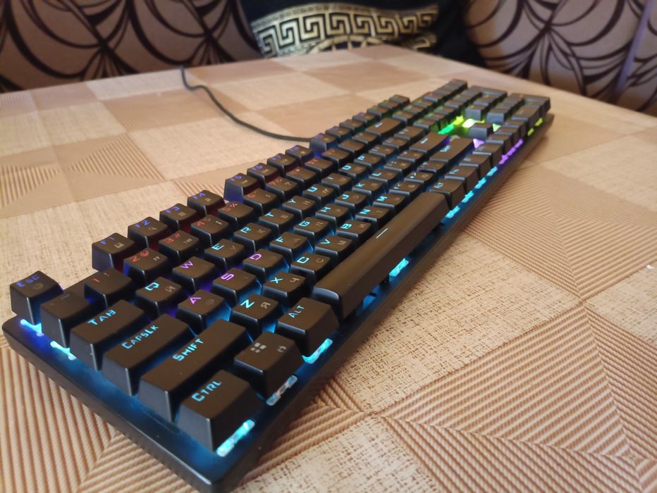 Продам aula szozz