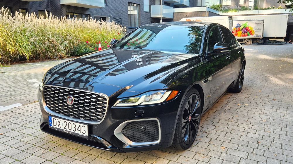 Jaguar XF