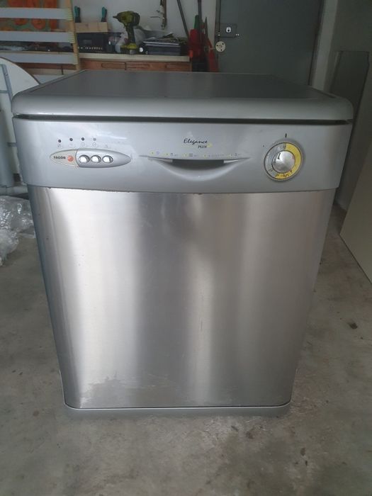 Máquina de lavar loiça Fagor Elegance Plus — qualidade superior