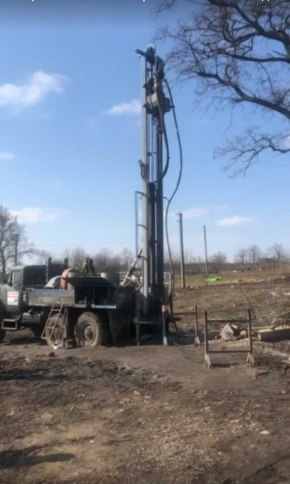 Буріння свердловин. Бурение скважин. на воду під ключ Медвин