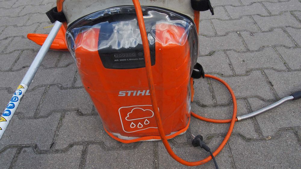 Stihl HSA 94 FSA 130  AR 3000 aku akumulatorowa kosa nozyce