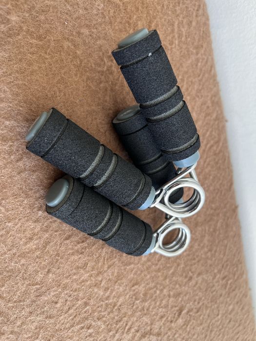Handgrip - sciskacze do rąk na cwiczenia przedramion