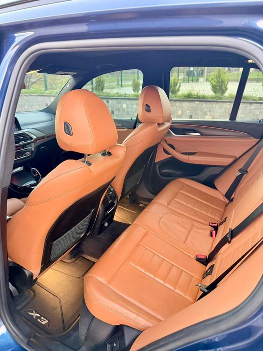 BMW X3 maximal (3.0 бензин, 2018 год)