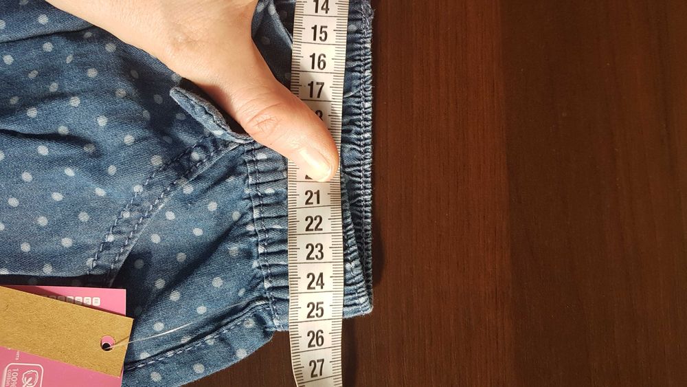 spodnie niebieskie w białe kropki