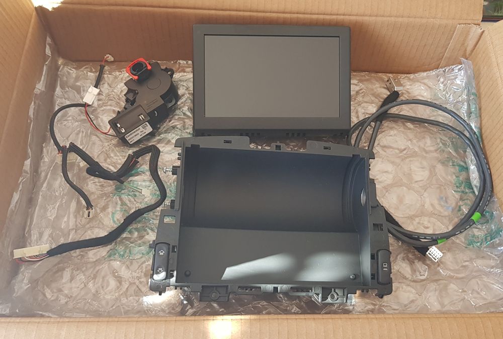 Radionav Peugeot 308/3008/5008/RCZ, Alfa Romeo Giulietta, Uconnect