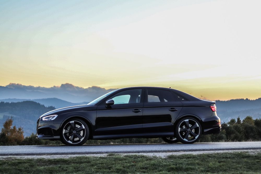 Audi RS3 Limousine Audi RS3 2.5 tfsi