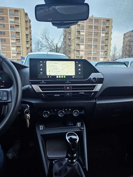 Citroen C4 com apenas 9 mil km rodados