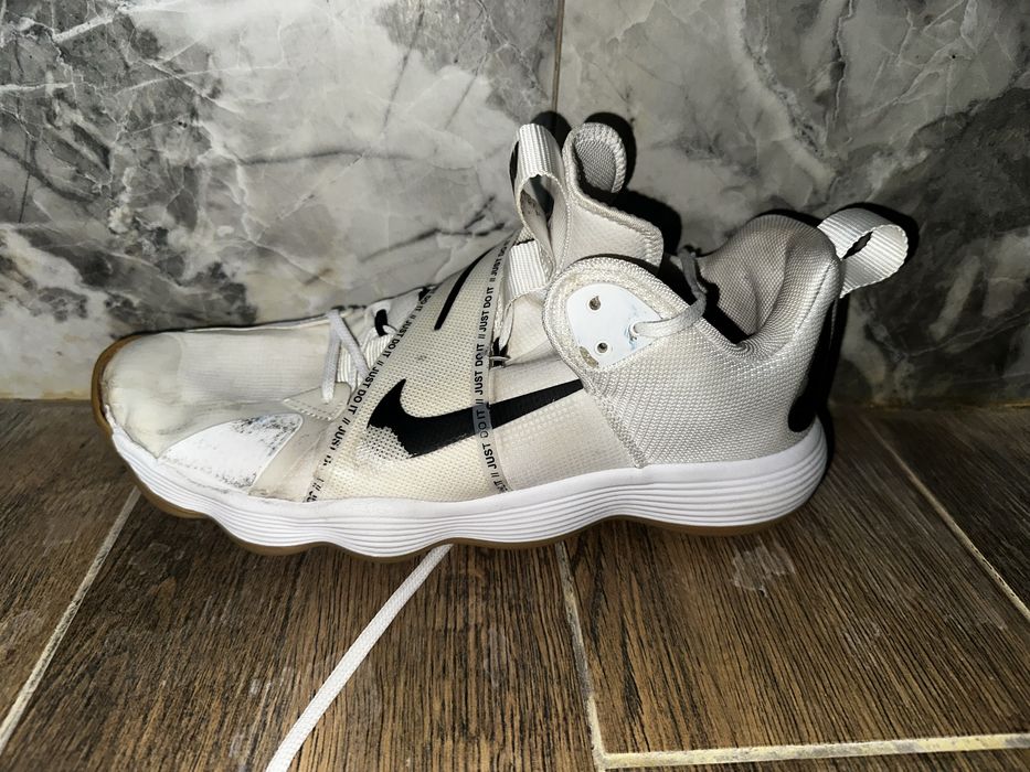 nike react hyperset - купити чоловіче взуття - Ціна на OLX.ua