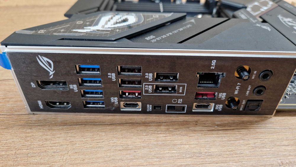 Płyta główna ASUS ROG STRIX B850-F GAMING WIFI box gwarancja nr 406014