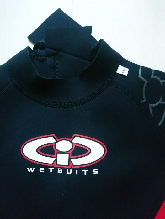 Дитячий гідрокостюм на 10-11 років Wetsuits