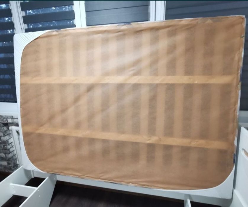 Акция! Двуспальная КРОВАТЬ с МАТРАСОМ 160*200 см на складе в Черкассах