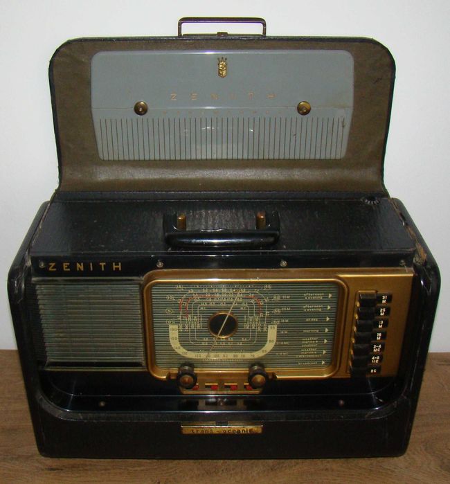 Stare radio Zenith Trans-Oceanic Wave Magnet Model H 500