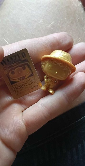 kinder joy one piece gold luffy + 5 figurek