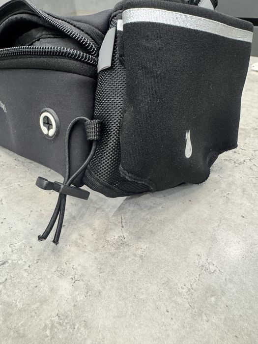 Поясная сумка для бега