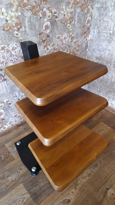 Продам стойку под аудио аппаратуру