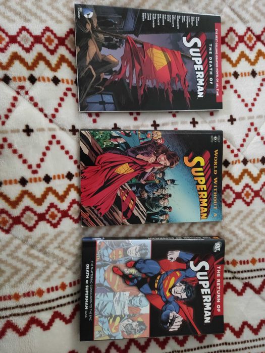Marvel e DC -  cada - 10 €