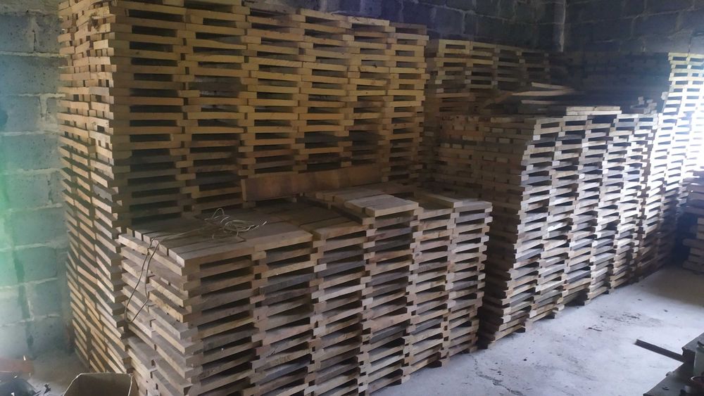 Parkiet - klepki jesionowe