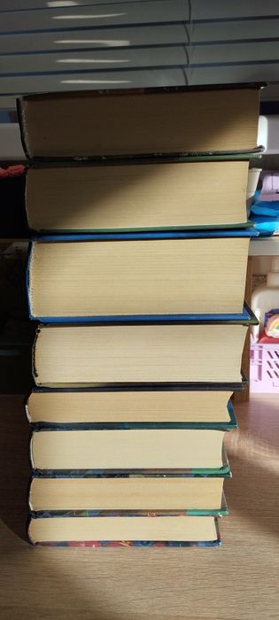 Серія книг "Гаррі Поттер" від Росмэн