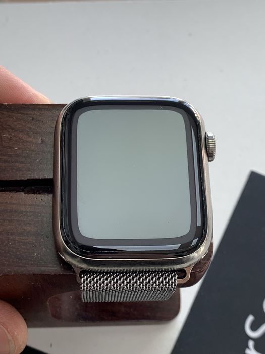 Apple watch 7 45 mm titanium титанові
