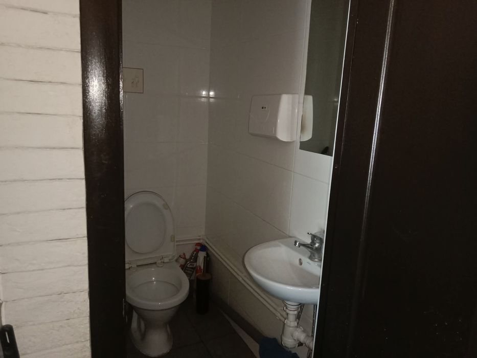 Продаю готовий бізнес на Позняках