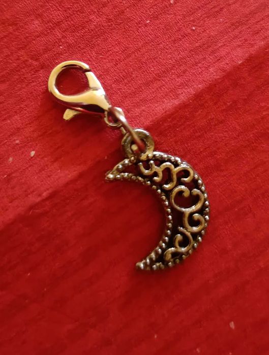 mini brelok- księżyc