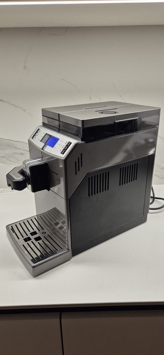 Кавомашина Saeco Lirica