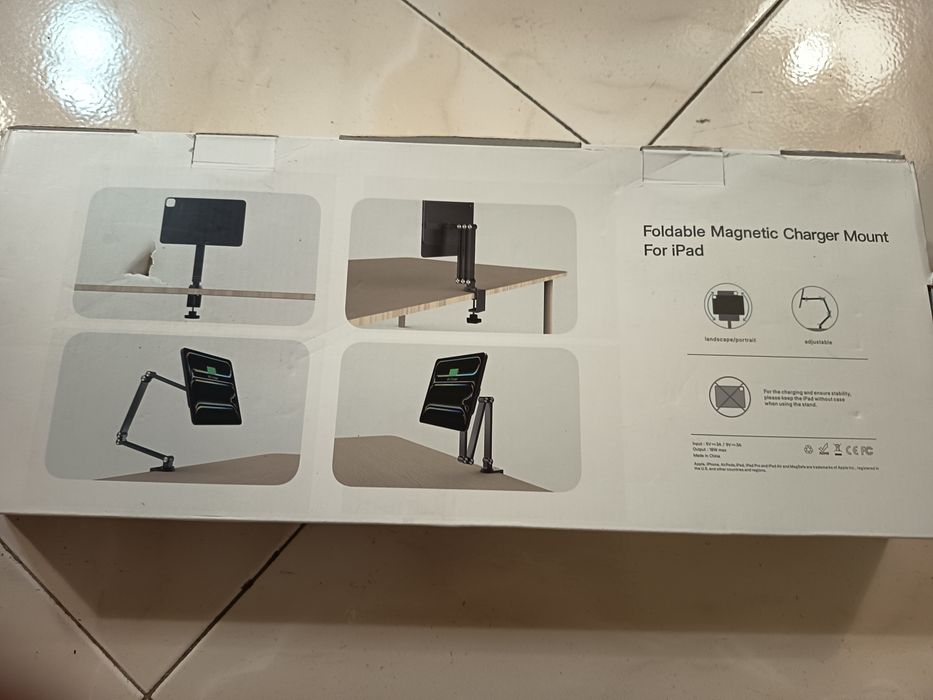 Suporte de braço dobrável em Alumínio para ipad. Último preço!!