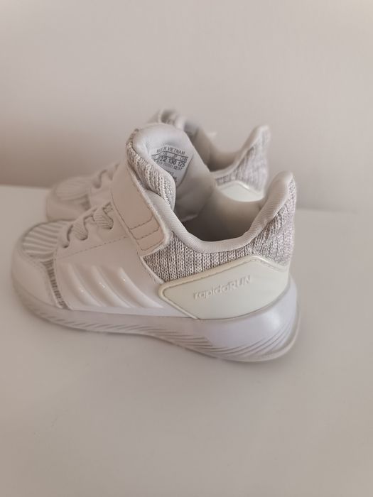 Buty dziecięce ADIDAS 22
