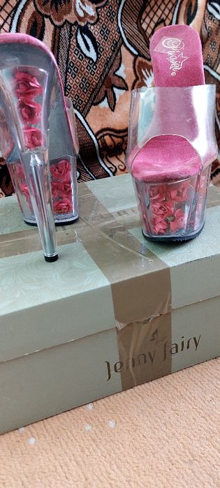 Шльопанці для занять на пілоні 36 розмір