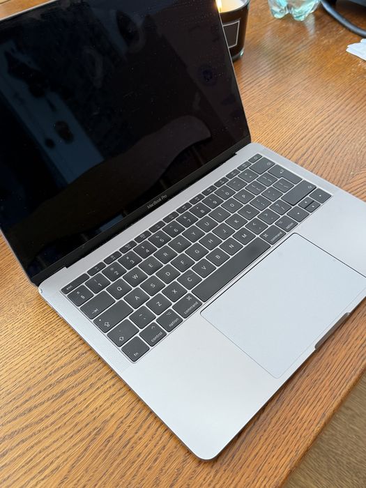 Macbookpro 13 cali
