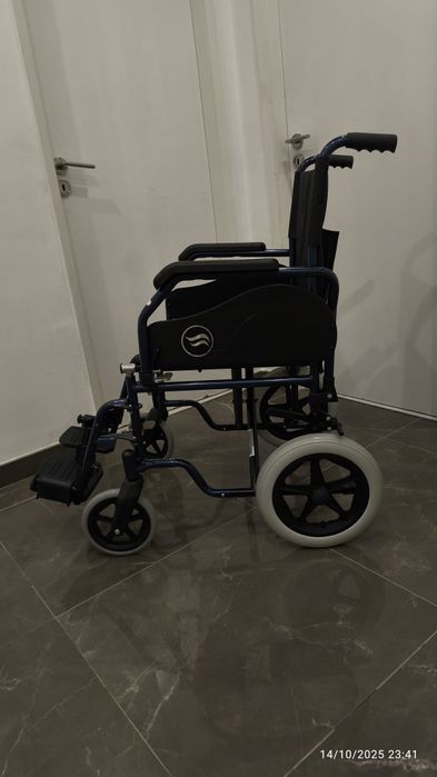 Cadeira de rodas Breezy 90
