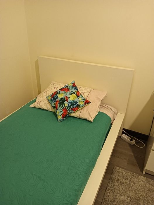 Cama de solteiro + colchão