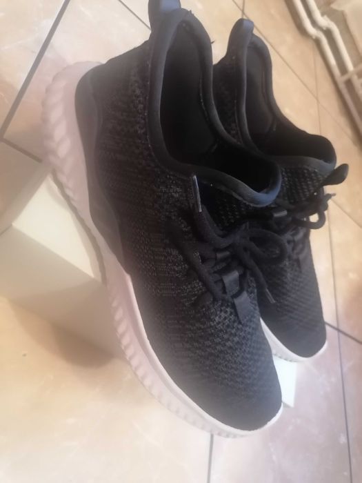 Buty vty 43 jak nowe