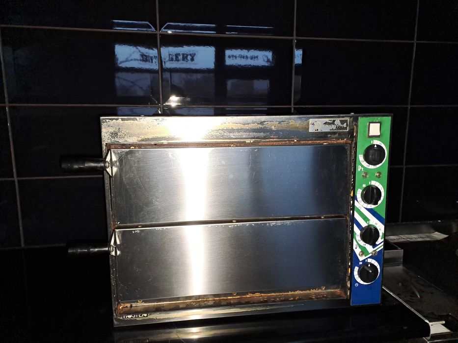 Gastronomiczny Piecyk do zapiekanek na kamieniu 2 wkłady