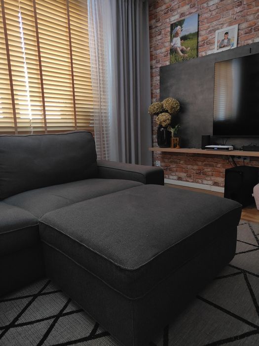 Narożnik KIVIK 5 osobowy +podnóżek