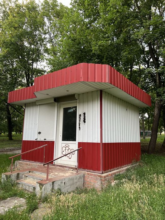 Киоск магазин бизнес Валки обмен аренда 3,5х4 метра