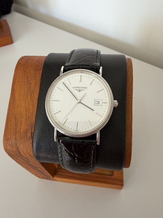 Zegarek męski Longines Presence L4.720.4