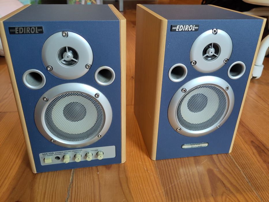 Colunas monitores aplicados EDIROL MA-10A