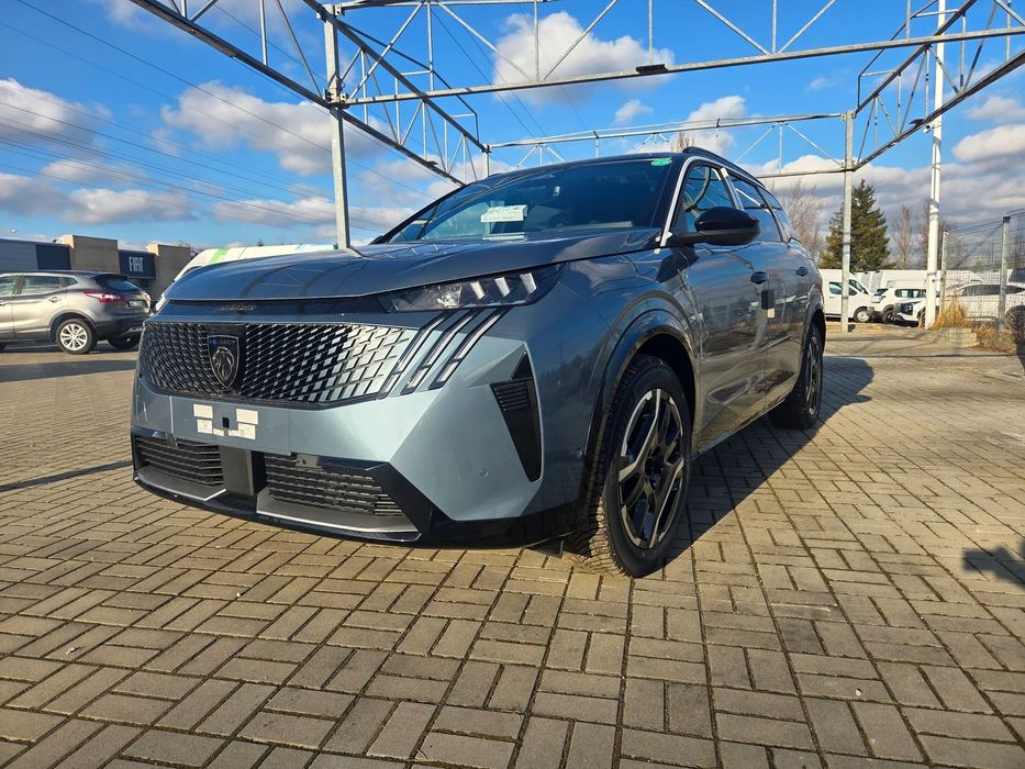 Peugeot E-5008 Peugeot e-5008 GT elektryczny 210 SR (73kWh)