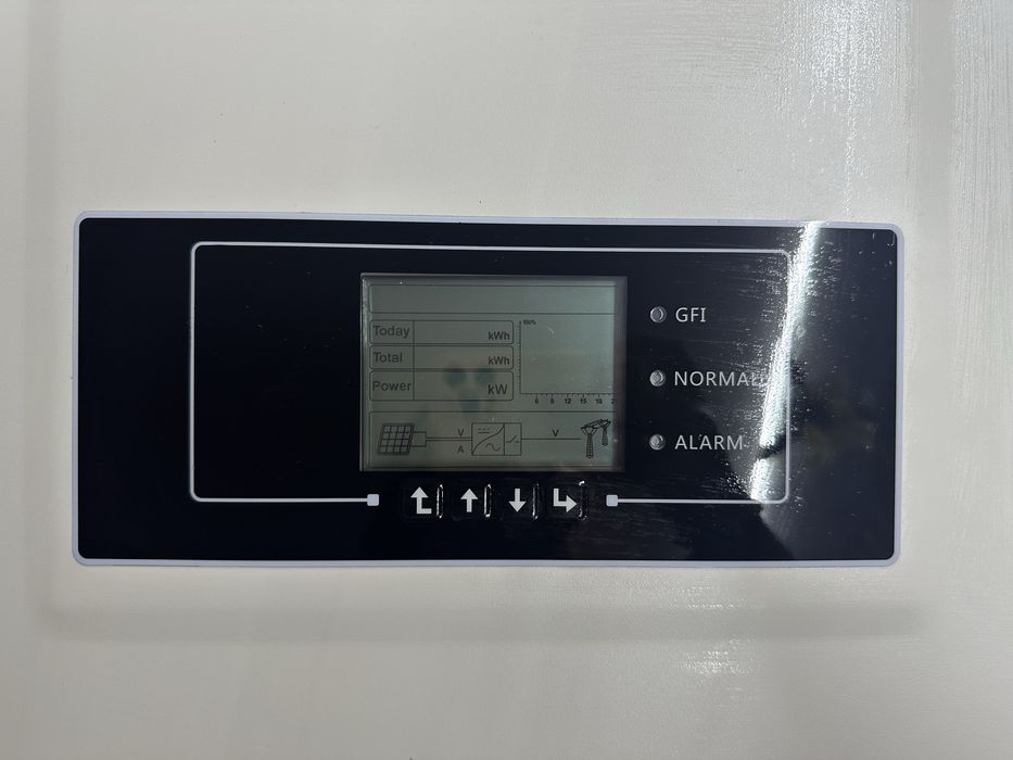Falownik SOFAR 6.6KTL-X 6 kW 3-fazowy WiFi – sprawny